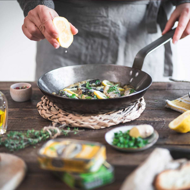 Lemon & Coriander Sardines - To be served hot Lemon & Coriander Sardines - To be served hot