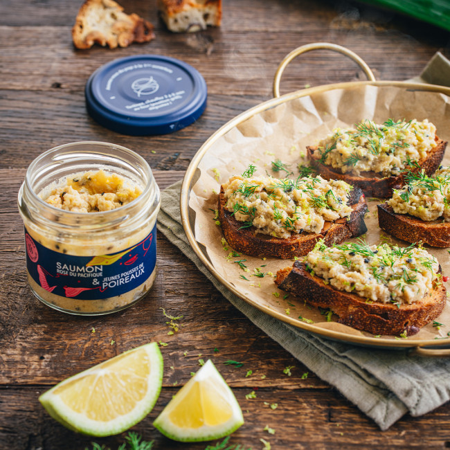 Pink Salmon and young leek shoots spread to enjoy hot