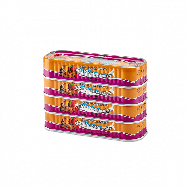 Mackerel fillets with curry spices and almonds Mackerel fillets with curry spices and almonds