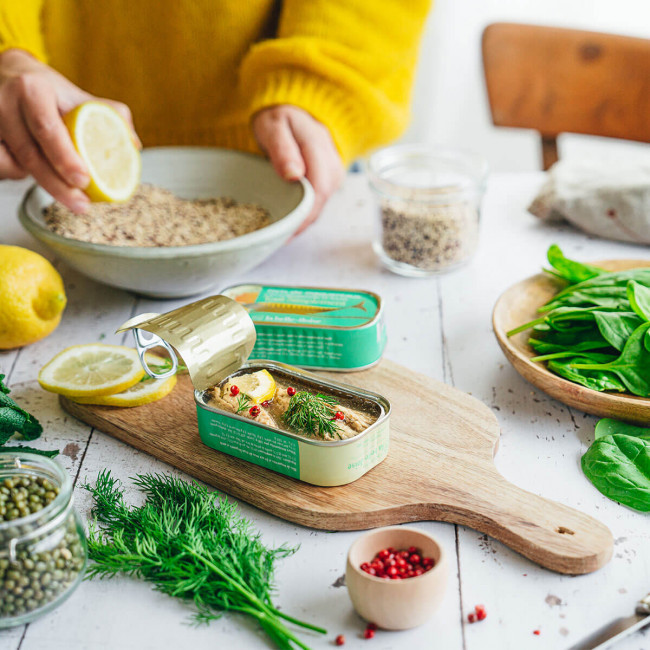 Bergamottzitrone Makrelen und Dill