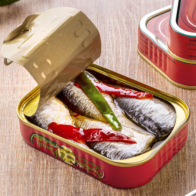 Sardines with two chillies and a hint of lemon