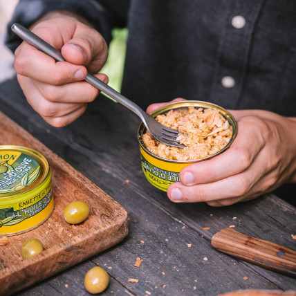 Flaked Tuna with olive oil