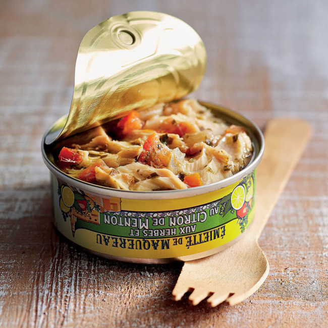 Assortment of 6 varieties of flaked mackerel Assortment of 6 varieties of flaked mackerel