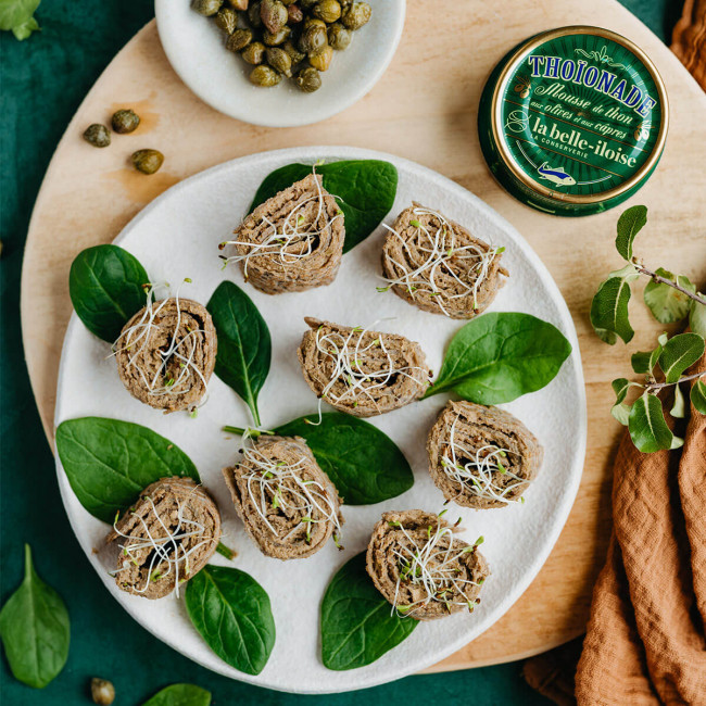 Thoïonade with Olives & Capers