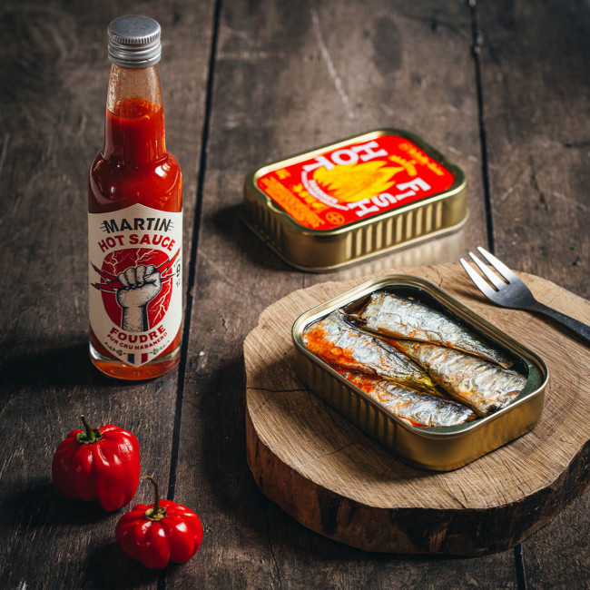 Heiße Fisch-Sardinen bei Habanero Pepper