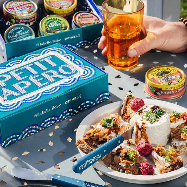 Kasten kleiner Apero